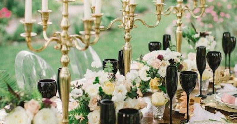 Outdoor Halloween Tablescape