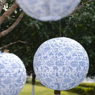 <strong>Charming White Blue Chinoiserie Floral Print Chinese Festival Lanterns</strong>