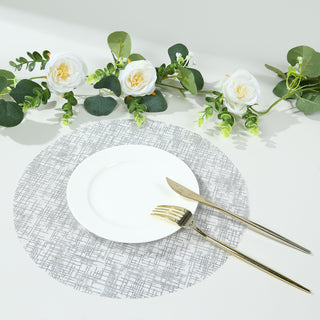 <strong>Shimmering Silver Glitter Placemats For All Occasions</strong>