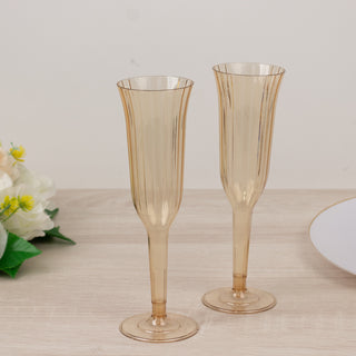 <h3 style="margin-left:0px;"><strong>Sophisticated Elegance: Amber Gold Champagne Flutes for a Stunning Celebration</strong>