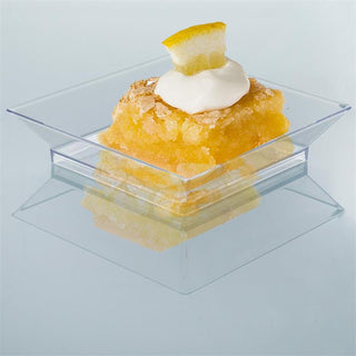Elegant and Versatile 10 Pack of Clear Sleek Square Disposable Dessert Appetizer Plates