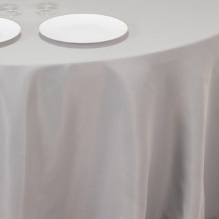 <h3 style="margin-left:0px;"><strong>Durable Silver Seamless Tablecloth</strong>