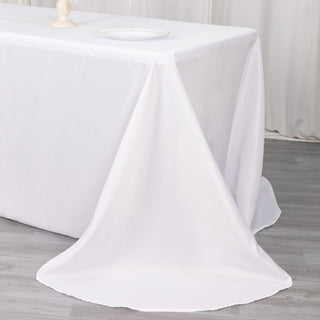 Transform Your Dining Experience with the White Seamless Polyester Tablecloth
