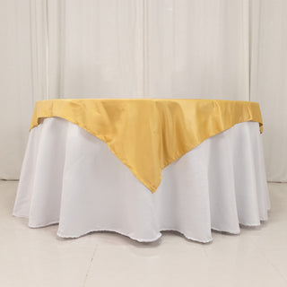 <h3 style="margin-left:0px;"><strong>Exquisite Champagne Lamour Satin Table Overlay</strong>