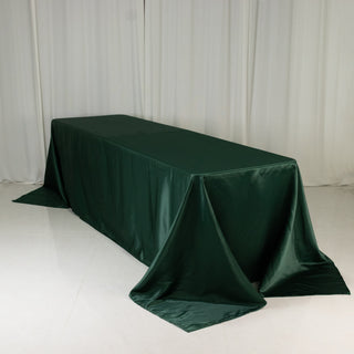 <h3 style="margin-left:0px;"><strong>Luxurious Hunter Emerald Green Lamour Satin Rectangle Tablecloth 90"x156"</strong>