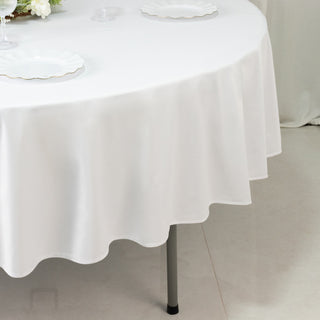 <strong>Décor Ideas Using a 90" Round W</strong>hite <strong>Scuba Tablecloth</strong>
