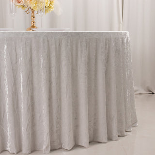 Luxurious Crushed Velvet 120 In Round Tablecloth