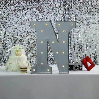 Add a Vintage Touch to Your Wedding Decor