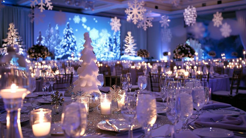 christmas round table decor ideas- color