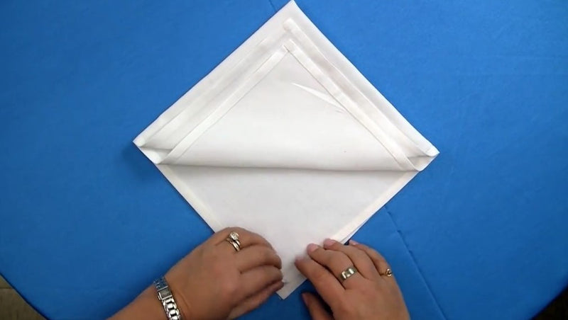 Napkin Folds for Wedding Receptions- diamond napkin folds