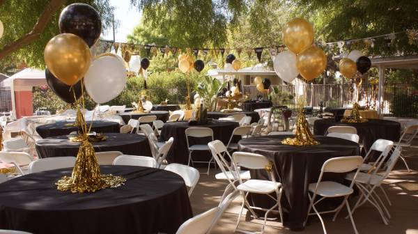 graduation party planning tips