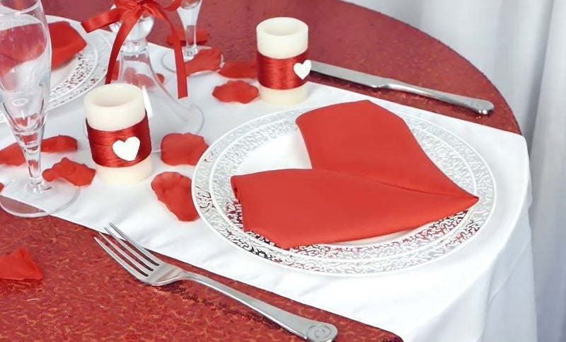 Napkin Folds for Wedding Receptions- romantic napkin folds