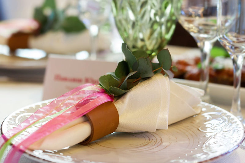 Napkin Folds for Wedding Receptions- napkin fabric