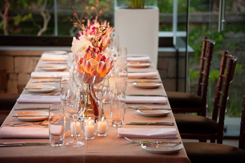Napkin Folds for Wedding Receptions- wedding place setting