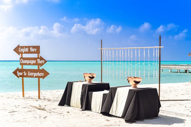 wedding table linens- square