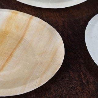 Round Birchwood Wooden Plates - Sustainable Event Decor