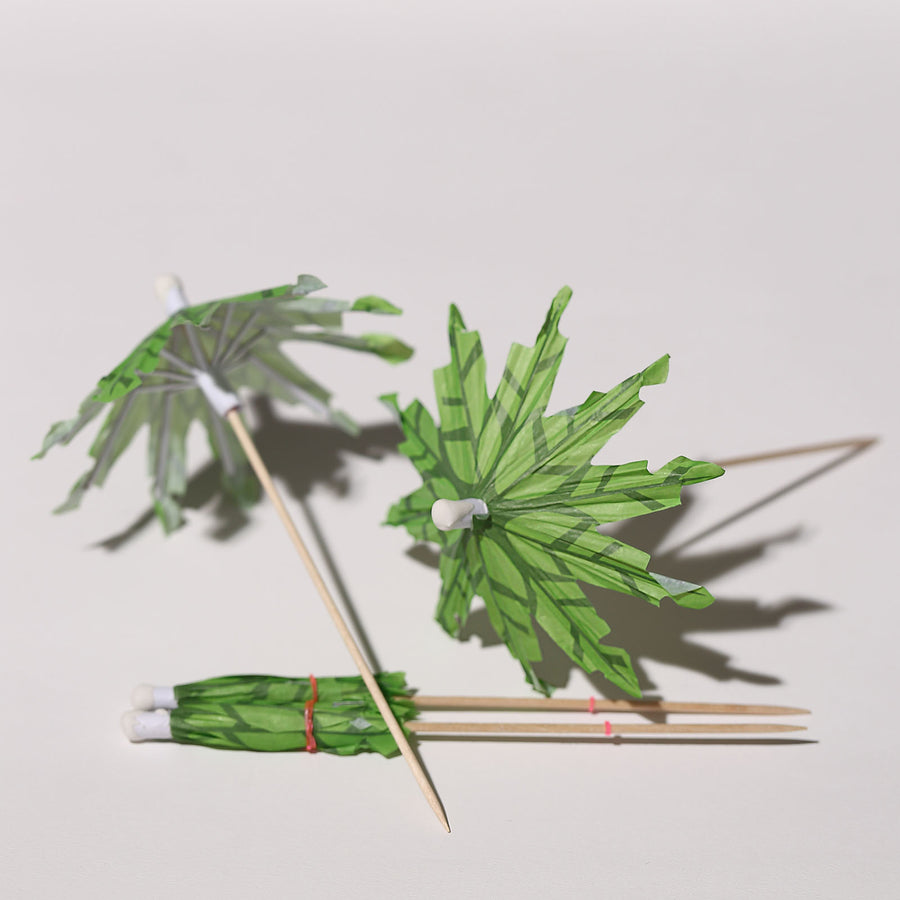 6inch Green Tropical Leaf Parasol Cocktail Drink Umbrella Picks, Natural Bamboo Skewer Sticks