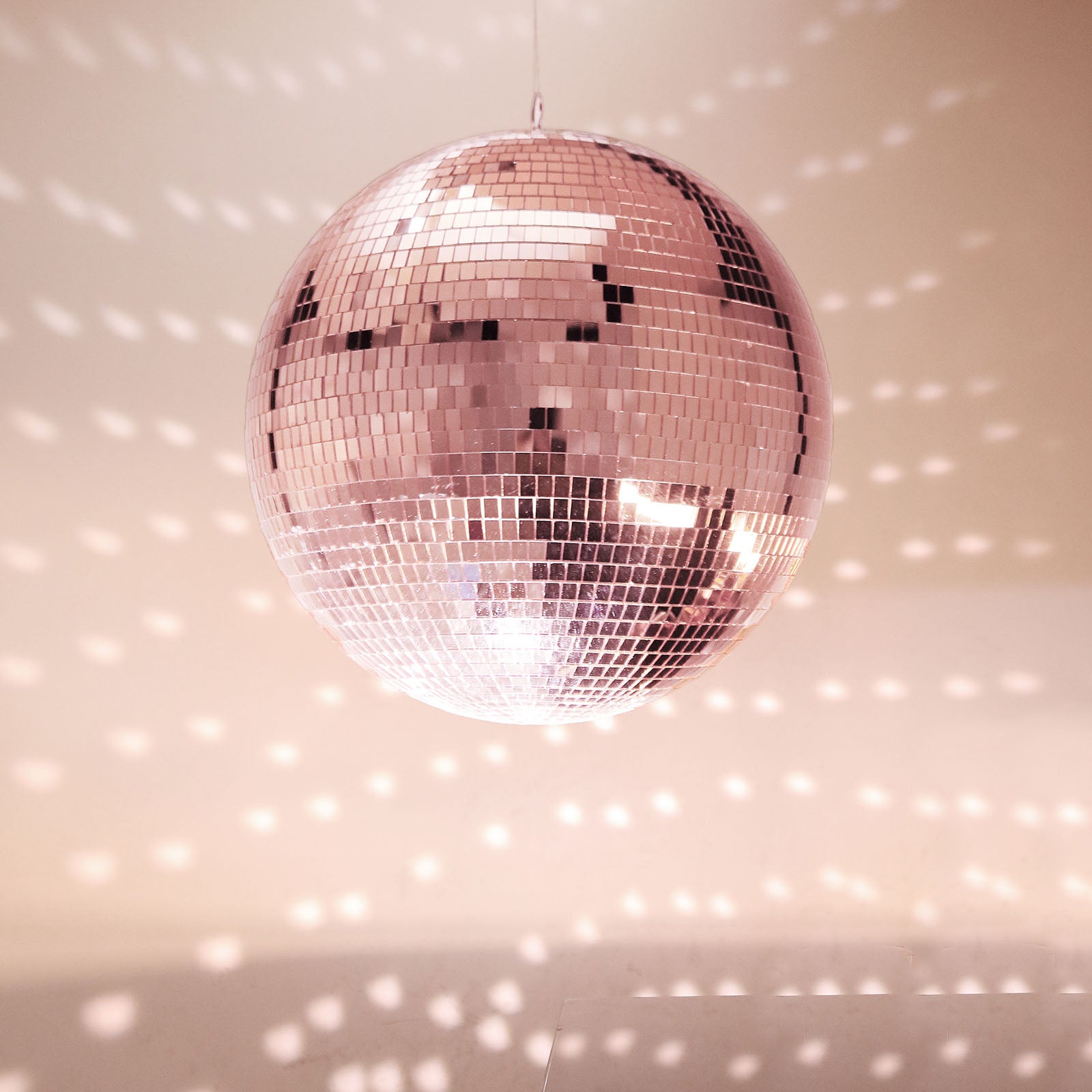 Disco Ball / Mirror Ball / Glitter Ball (Gold) - Saturday Night