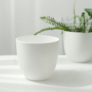 Stylish White Plastic Planter Pots for Effortless Plant Display