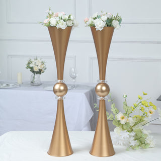 Elevate Your Event Decor with Gold Elegance