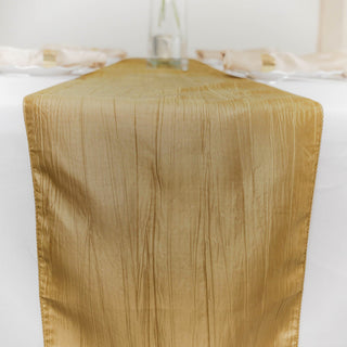 Transform Your Table Decor with the Accordion Crinkle Taffeta Table Runner