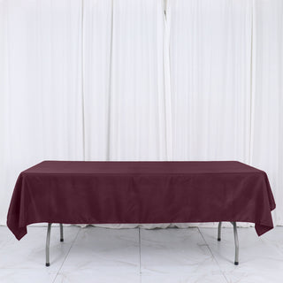 Create a Chic and Elegant Setting with the Burgundy Seamless Polyester Linen Rectangle Tablecloth