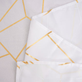 Create an Unforgettable Atmosphere with a White and Gold Tablecloth