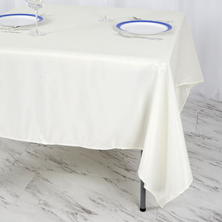 Create a Luxurious Atmosphere with the 70x70 Ivory Square Table Overlay