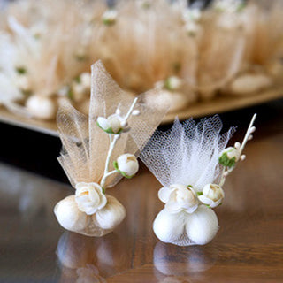 Enhance Your Wedding Favors with Scalloped Tulle Circles