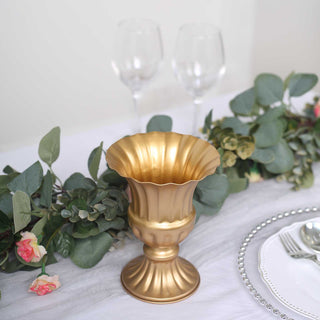 Stylish and Versatile Table Pedestal Vase