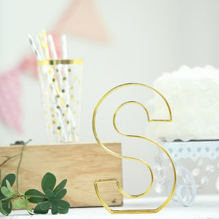 Elegant Gold Freestanding 3D Decorative Wire Letter - Perfect Wedding Centerpiece